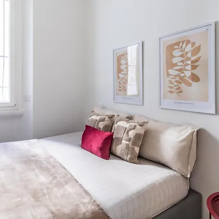 Modern And Elegant Apartman *